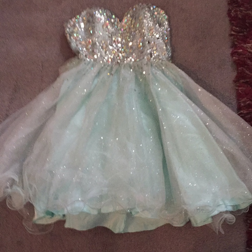 Prom dress
